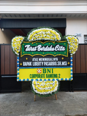 Papan Bunga Duka di Kelumpang Utara