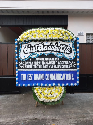 Papan Bunga Duka di Kelumpang Utara
